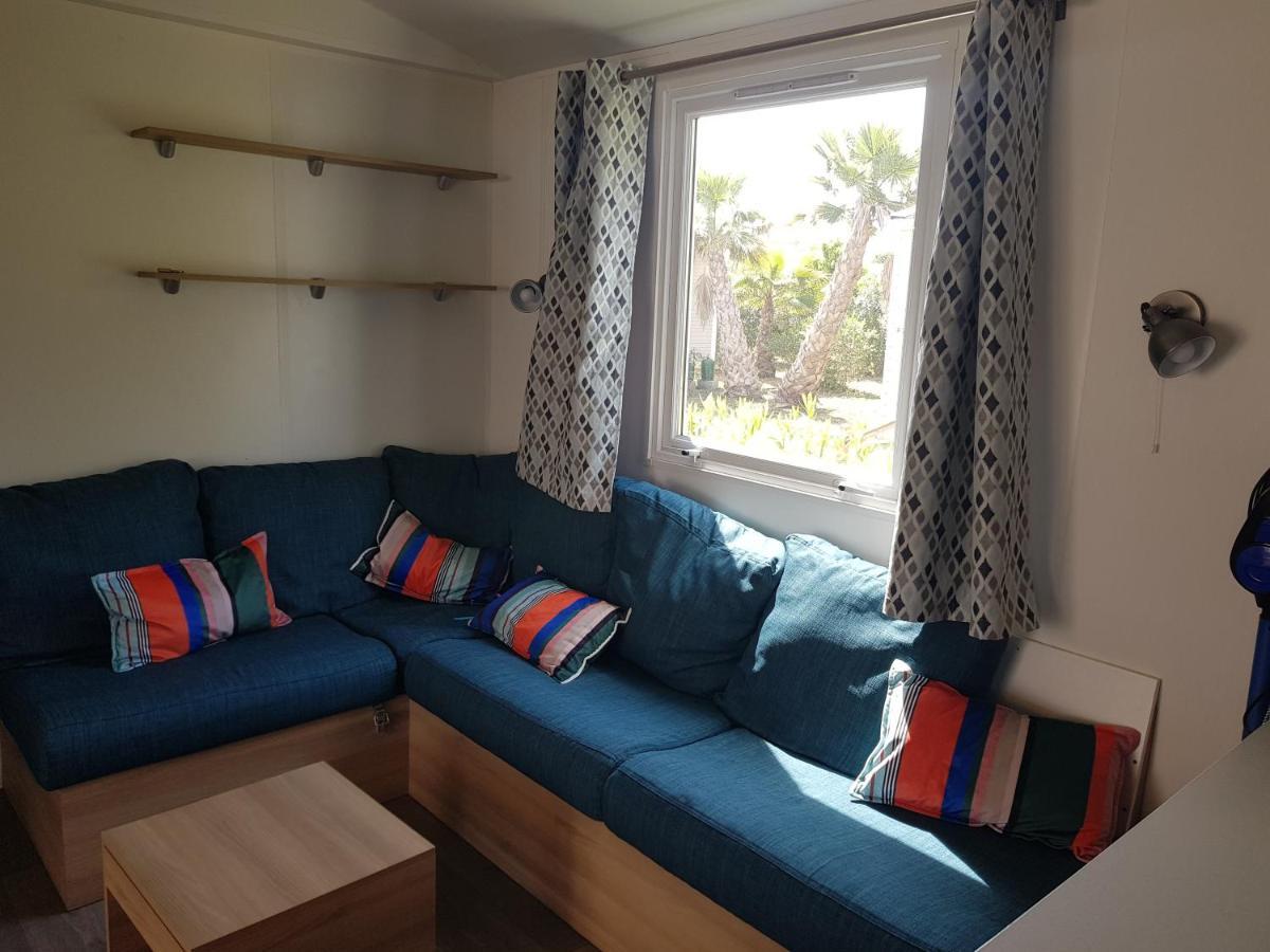 Mobil Home 8 Personnes Les Sables Du Midi Сериньян Екстер'єр фото