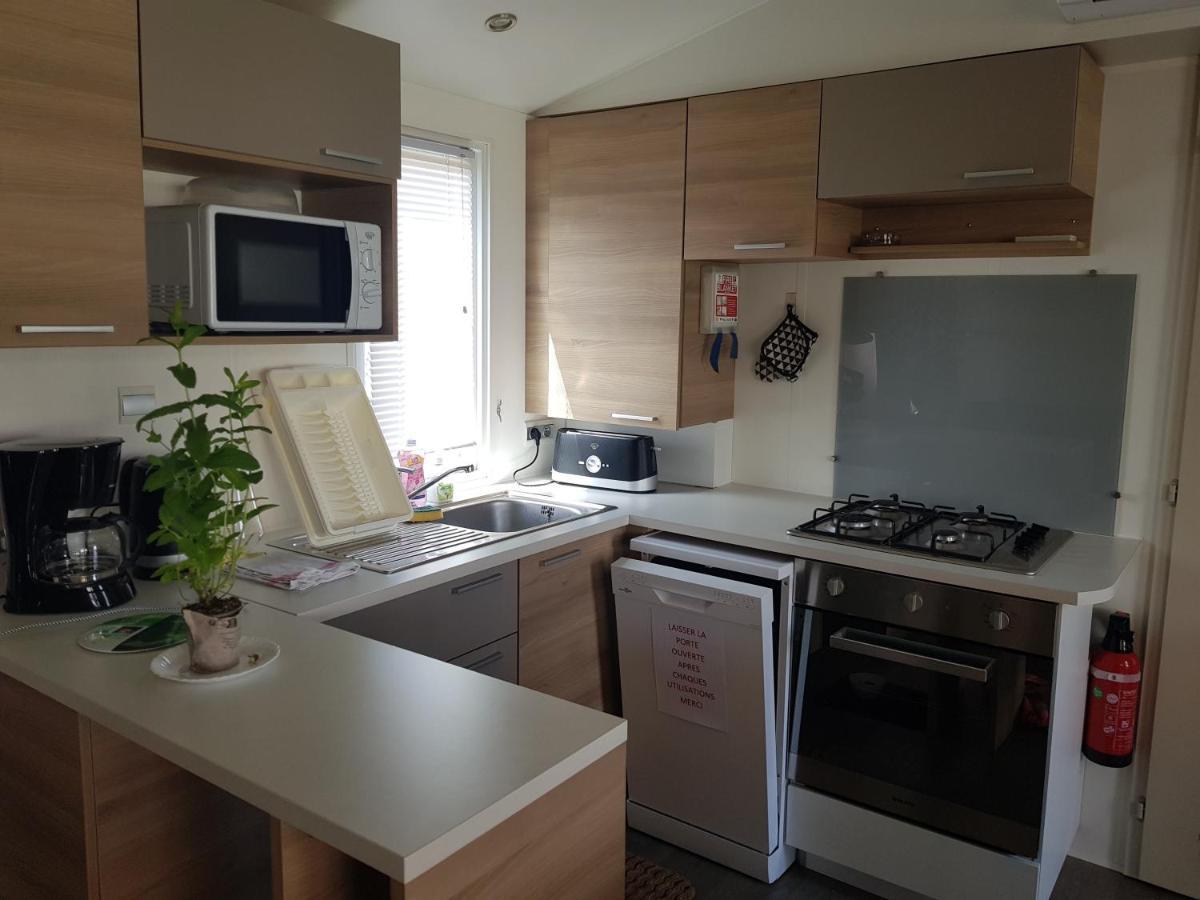 Mobil Home 8 Personnes Les Sables Du Midi Сериньян Екстер'єр фото