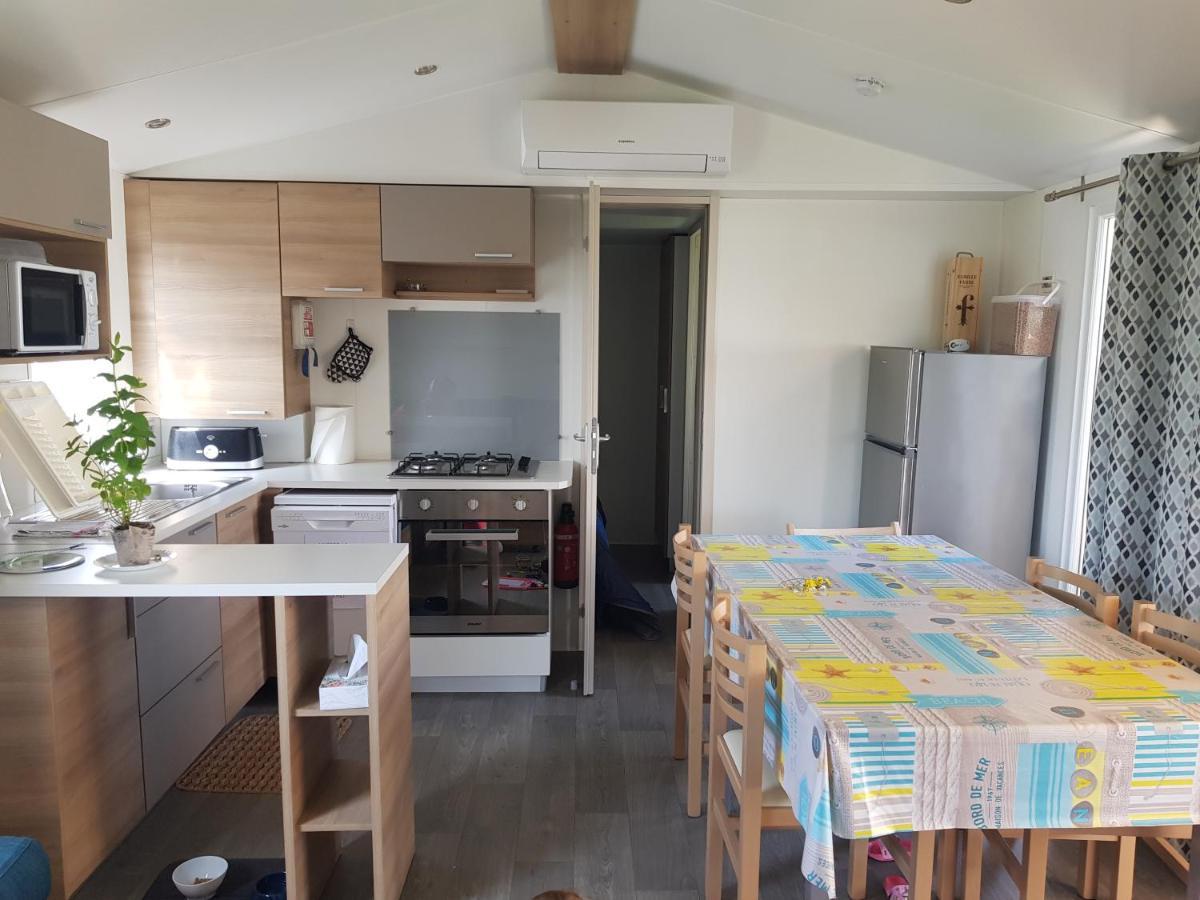 Mobil Home 8 Personnes Les Sables Du Midi Сериньян Екстер'єр фото